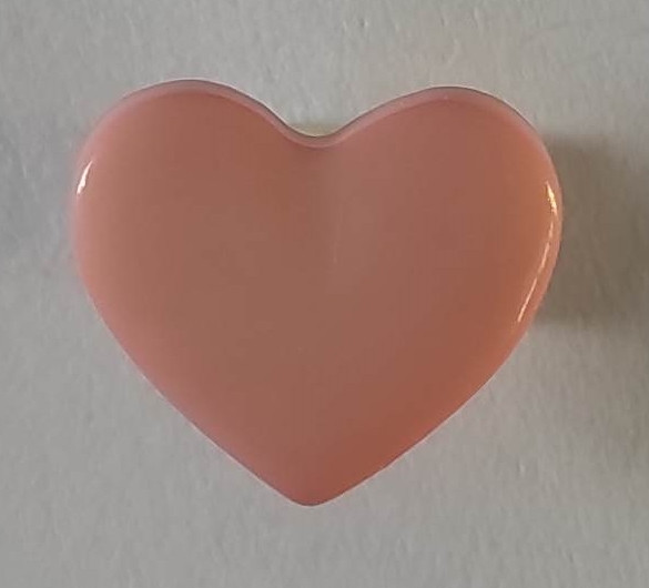 BOTÓN CORAZÓN ROSA 150146