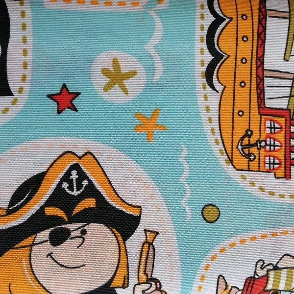 LONETA DE PIRATAS